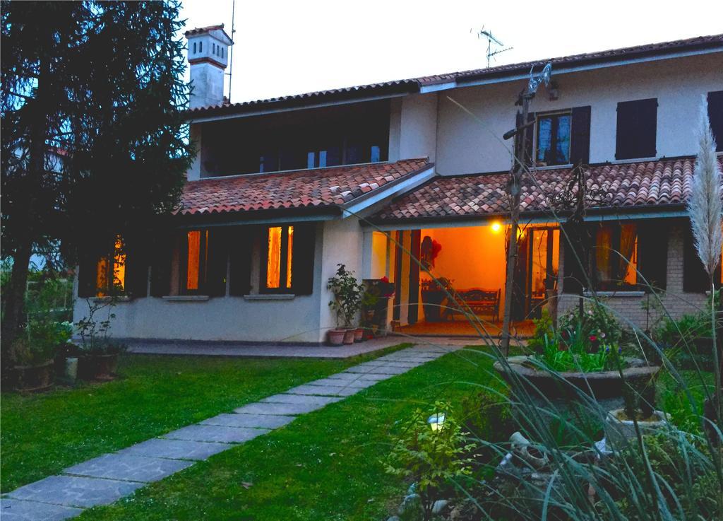 Appartamento Casa Della Nonna Noventa di Piave Eksteriør bilde